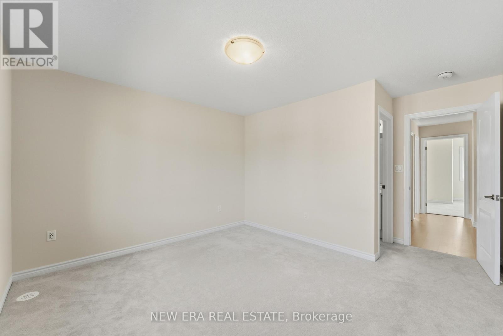 6 Malone Lane, Clarington, ON - Indoor Photo Showing Other Room