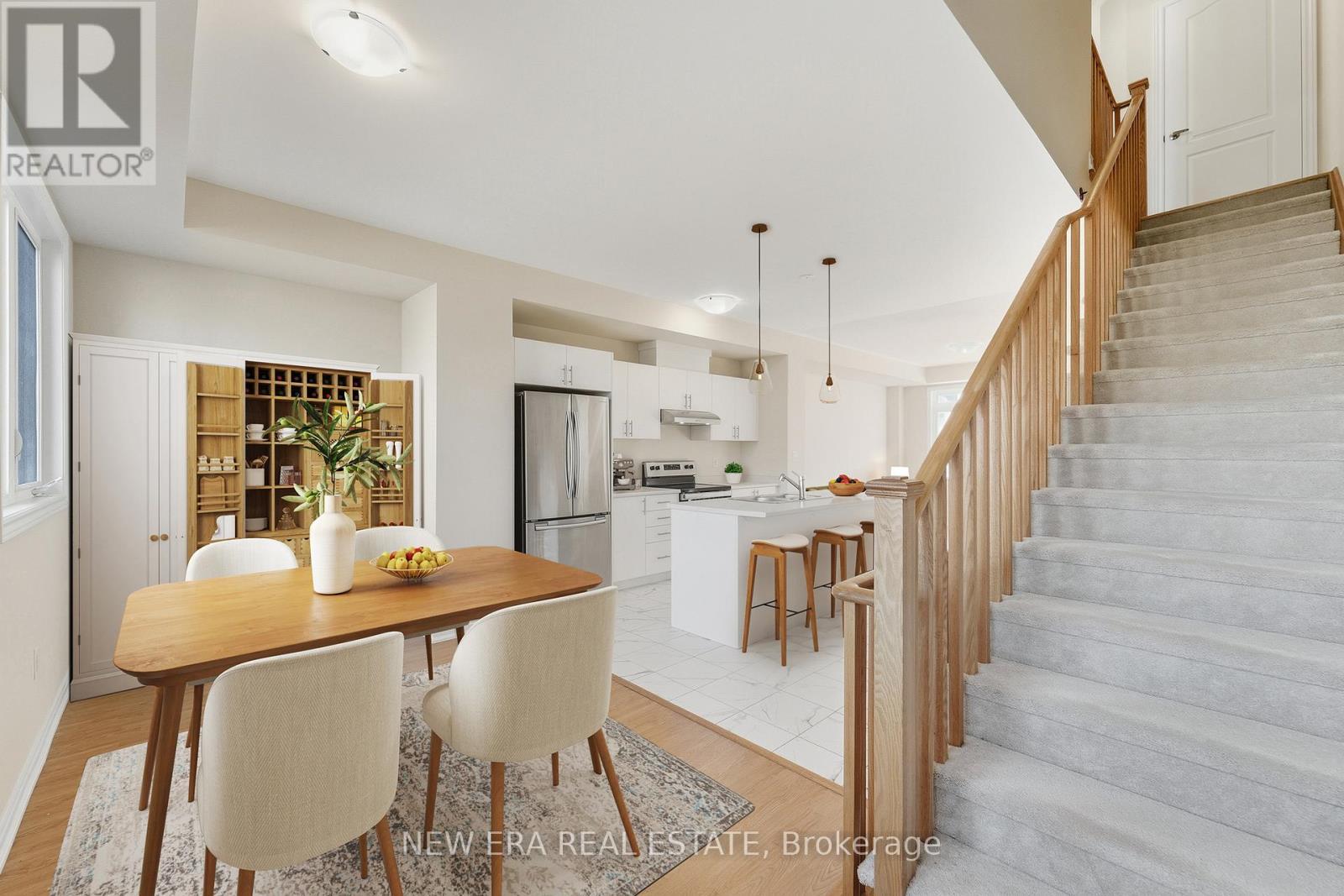 6 Malone Lane, Clarington, ON - Indoor Photo Showing Dining Room