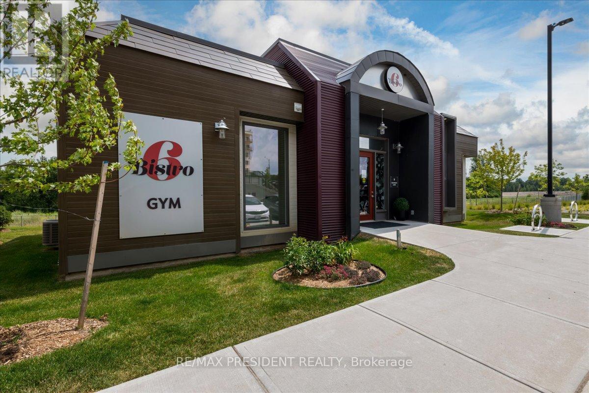 106 - 10 Culinary Lane, Barrie, ON - Outdoor