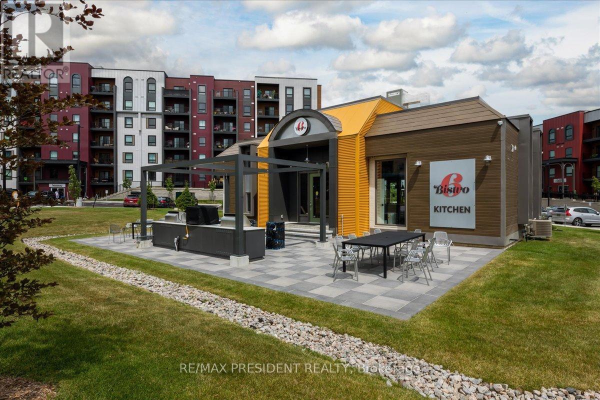 106 - 10 Culinary Lane, Barrie, ON - Outdoor With Facade