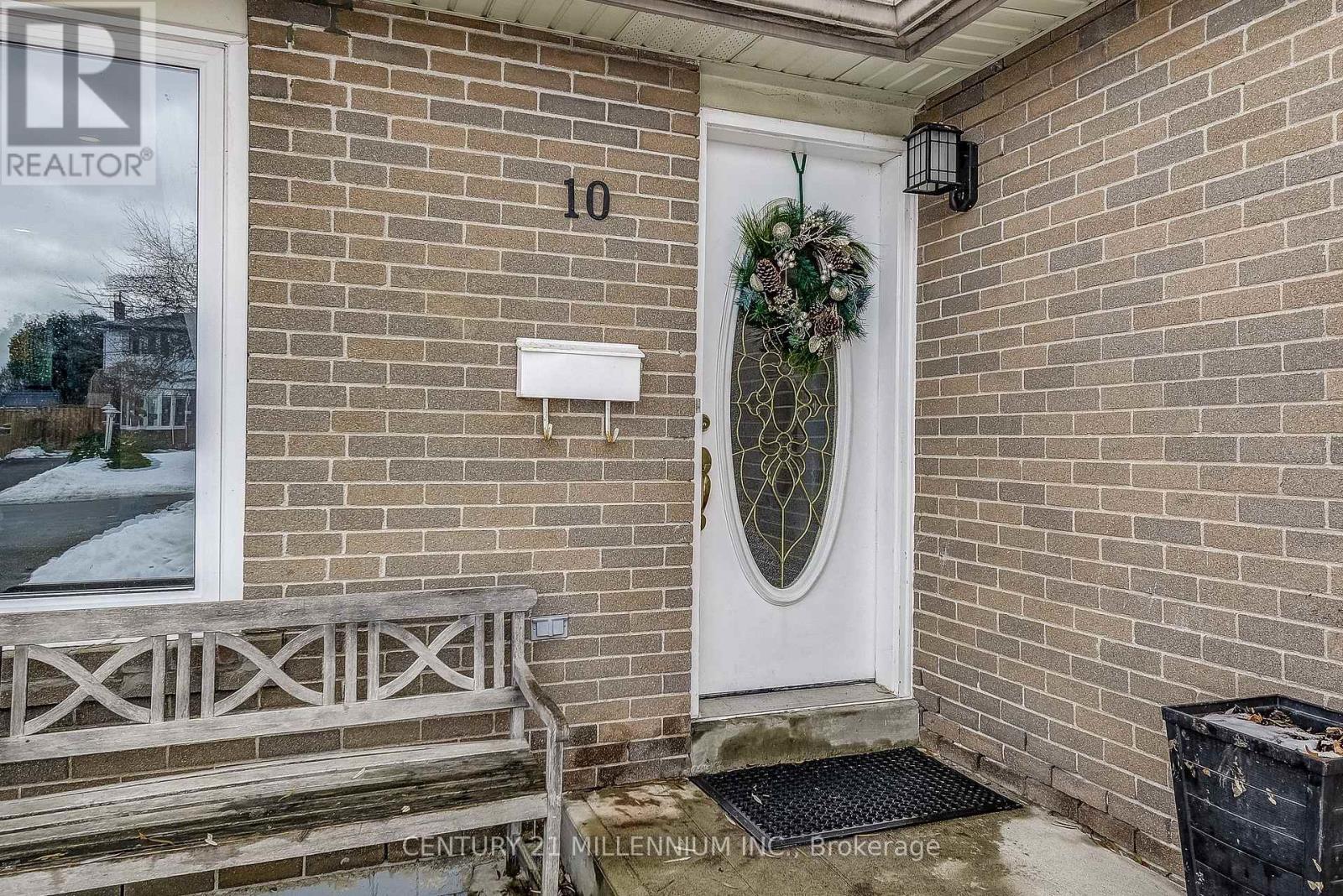 10 Evesham Crescent, Brampton, ON - Outdoor With Exterior