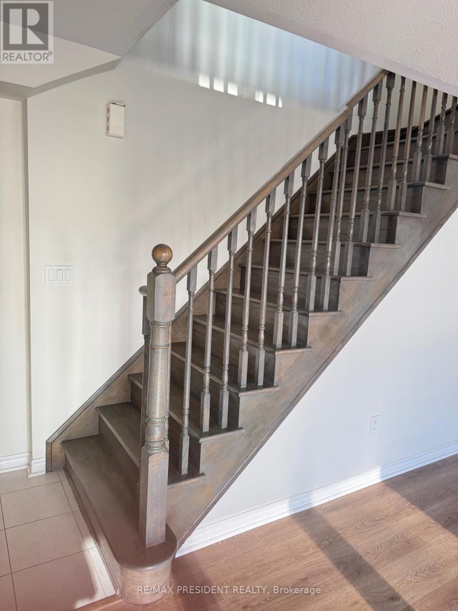 174 - 200 Veterans Drive, Brampton, ON - Indoor Photo Showing Other Room