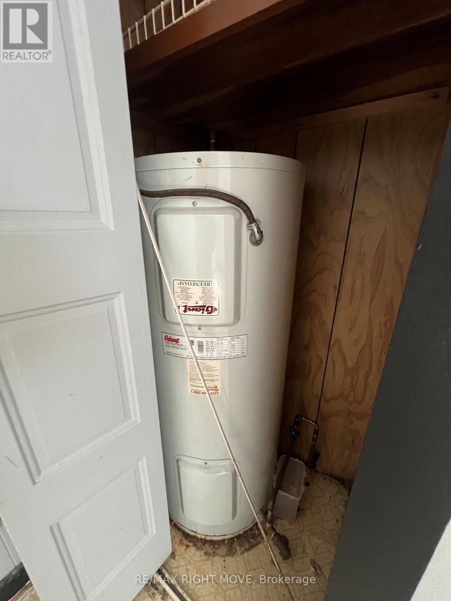 1052 4 Seasons Road, Gravenhurst, ON - Indoor Photo Showing Basement