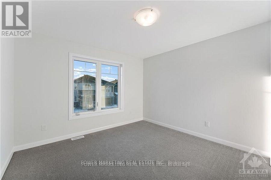 900 Athenry Court, Ottawa, ON - Indoor Photo Showing Other Room