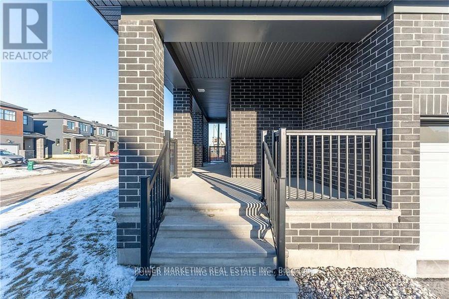 900 Athenry Court, Ottawa, ON - Outdoor
