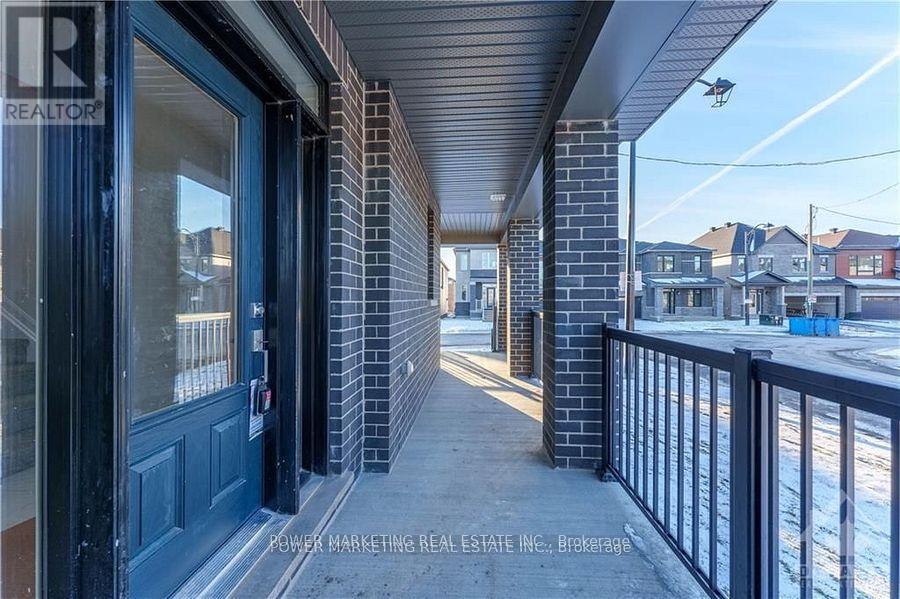 900 Athenry Court, Ottawa, ON - Outdoor