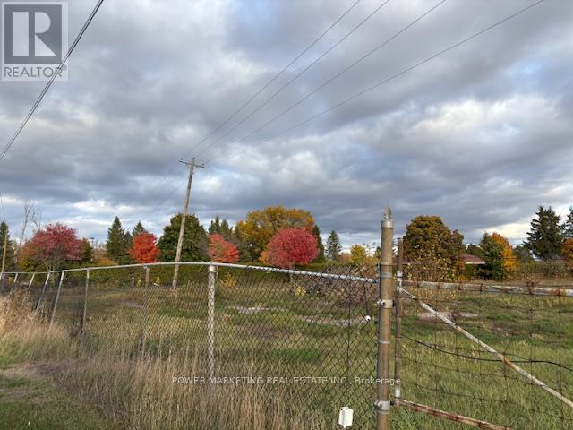 13210 River Road, North Dundas, ON