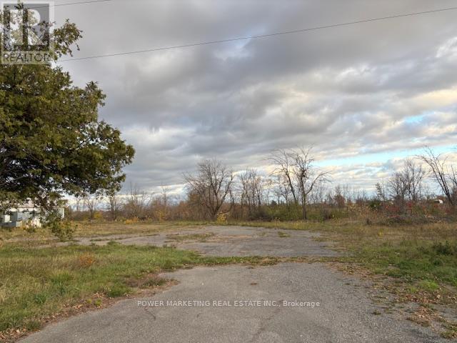 13210 River Road, North Dundas, ON