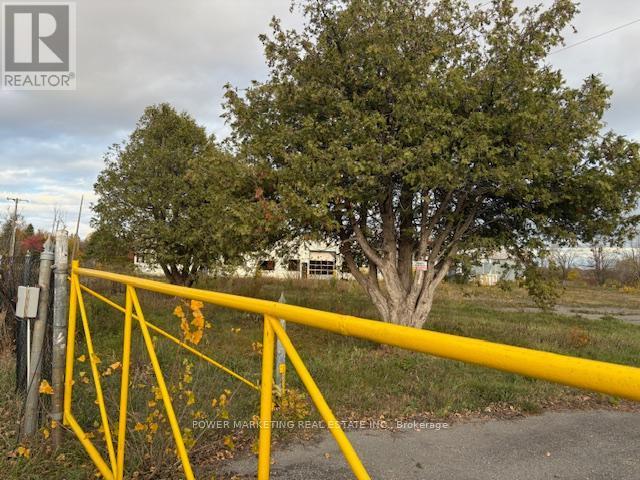 13210 River Road, North Dundas, ON