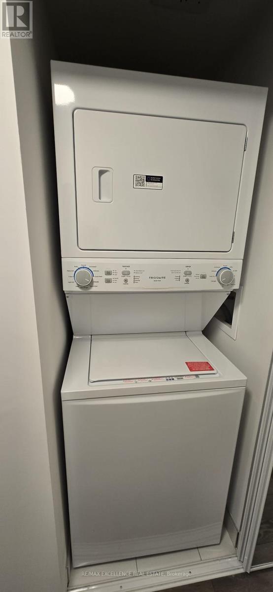 2 Manderley Drive, Toronto, ON - Indoor Photo Showing Laundry Room