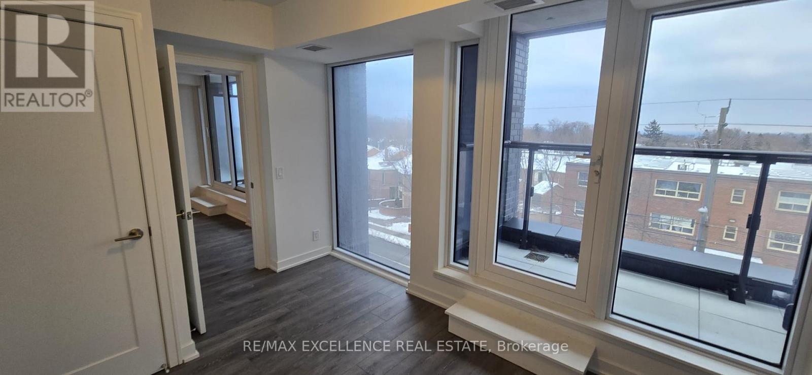 2 Manderley Drive, Toronto, ON - Indoor Photo Showing Other Room