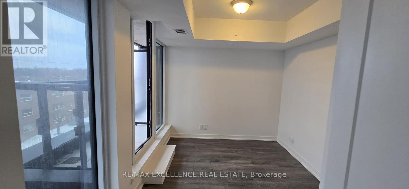 2 Manderley Drive, Toronto, ON - Indoor Photo Showing Other Room