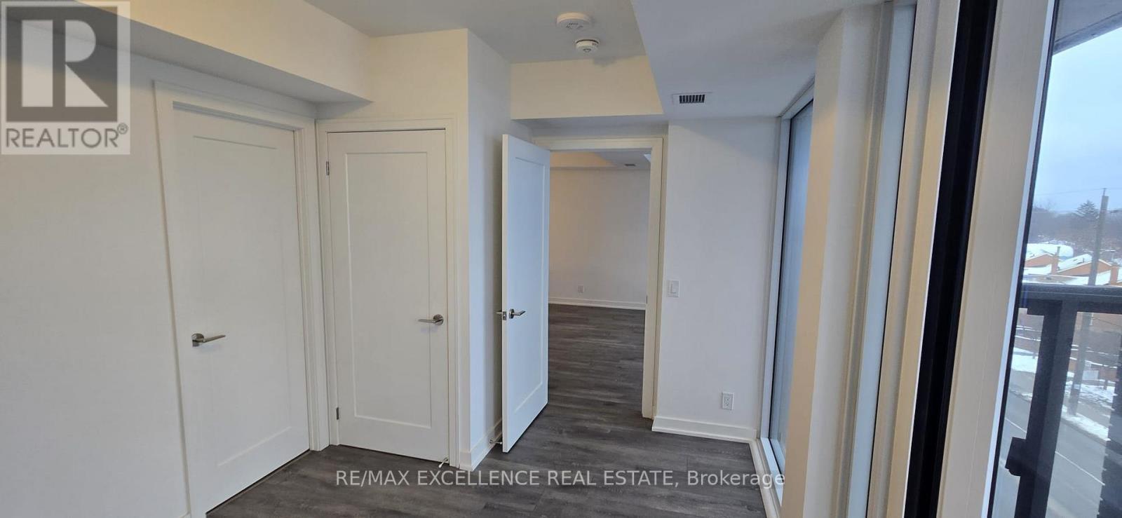 2 Manderley Drive, Toronto, ON - Indoor Photo Showing Other Room