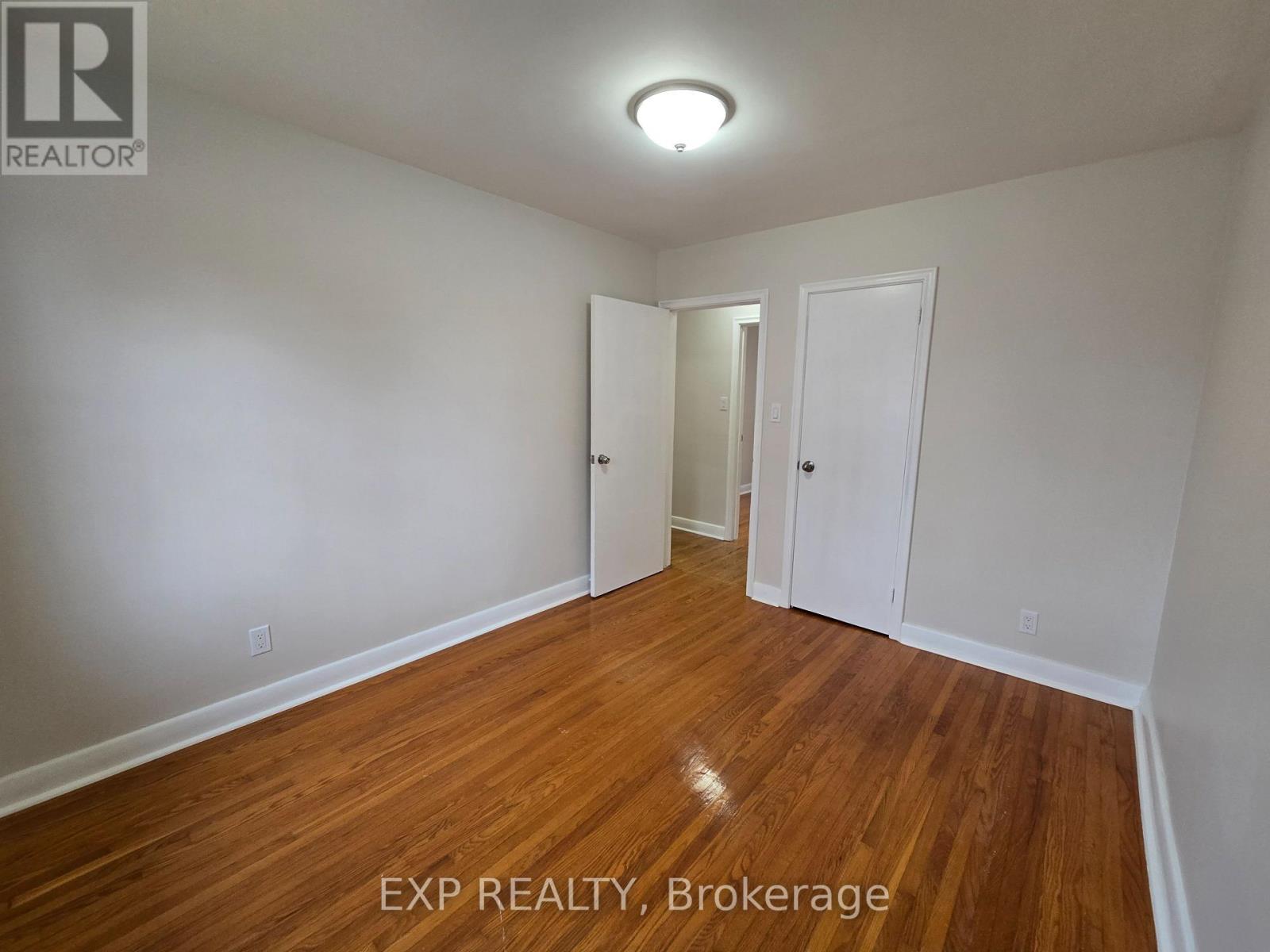 24 Fulham Street, Toronto, ON - Indoor Photo Showing Other Room