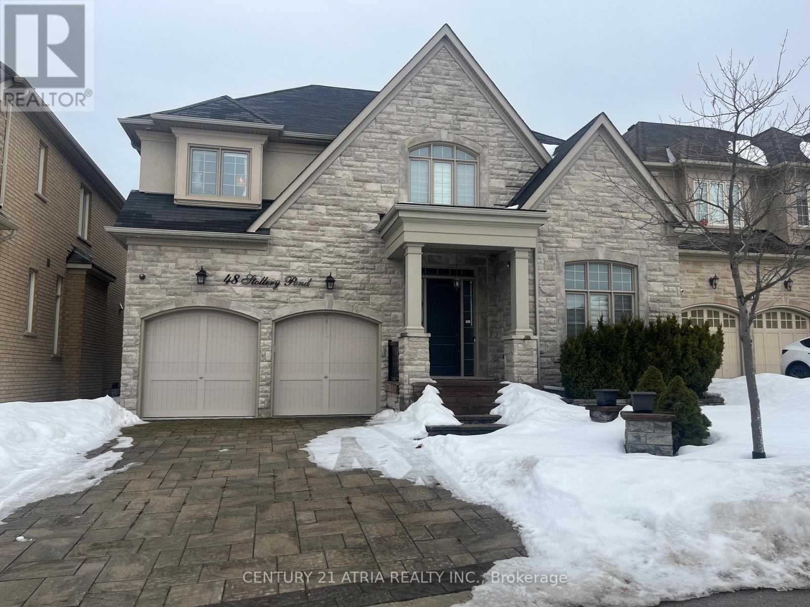 48 Stollery Pond Crescent, Markham, ON - Outdoor With Facade