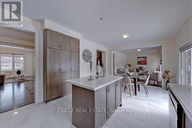 Upper Level - 213 Danny Wheeler Boulevard, Georgina, ON - Indoor