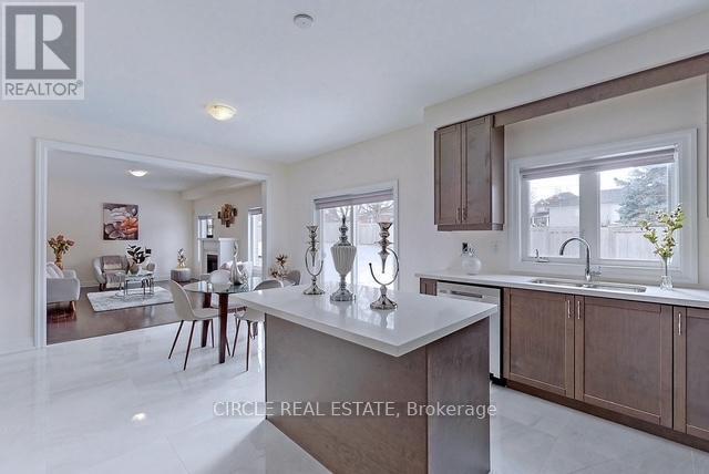 Upper Level - 213 Danny Wheeler Boulevard, Georgina, ON - Indoor