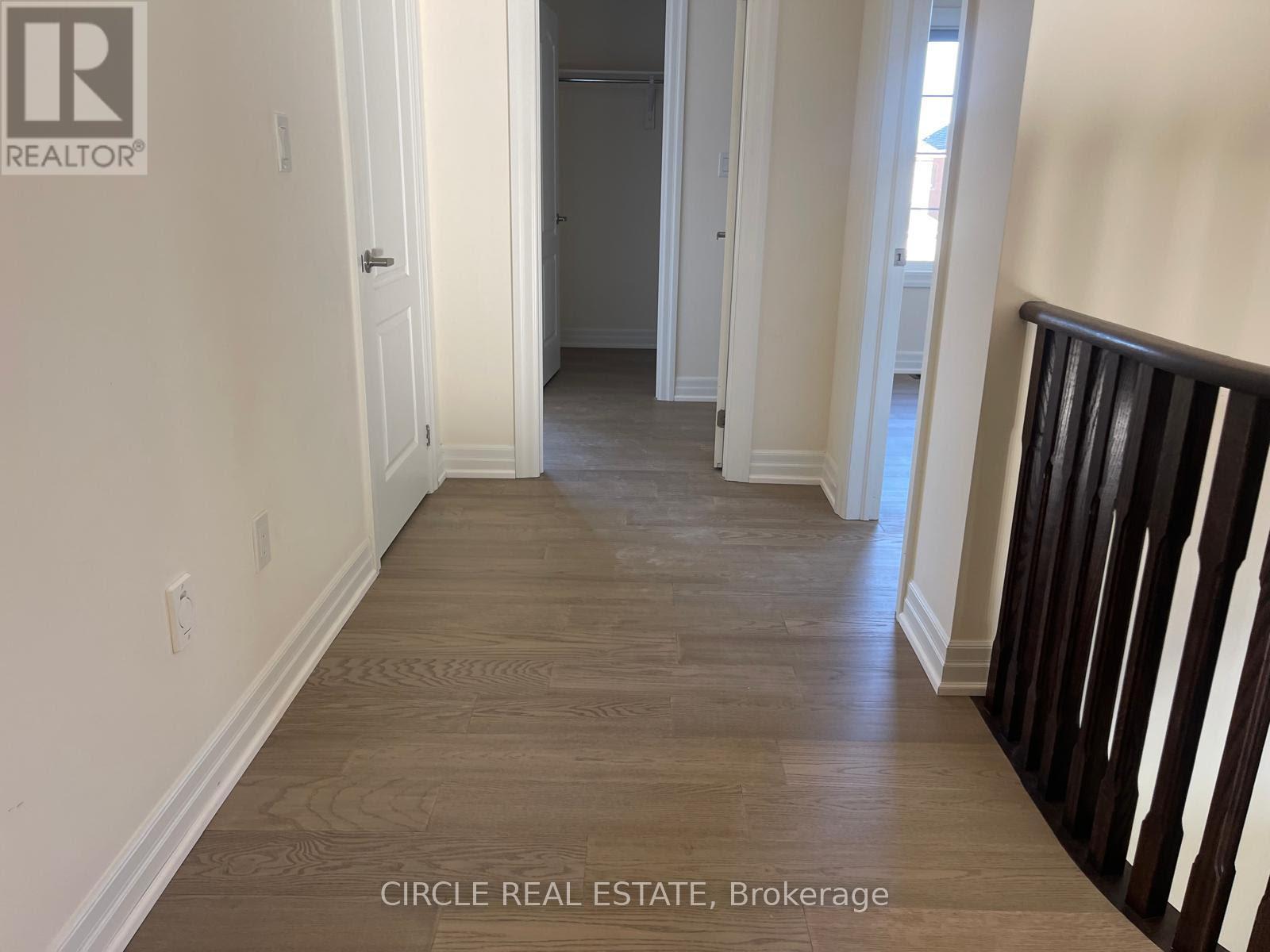 Upper Level - 213 Danny Wheeler Boulevard, Georgina, ON - Indoor Photo Showing Other Room