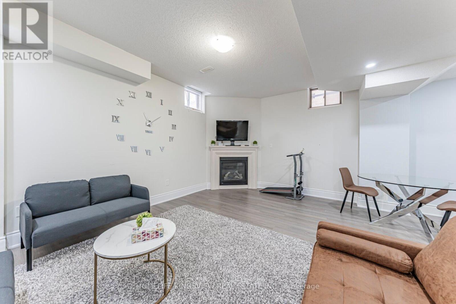 61 Ross Vennare Crescent, Vaughan, ON - Indoor Photo Showing Living Room With Fireplace