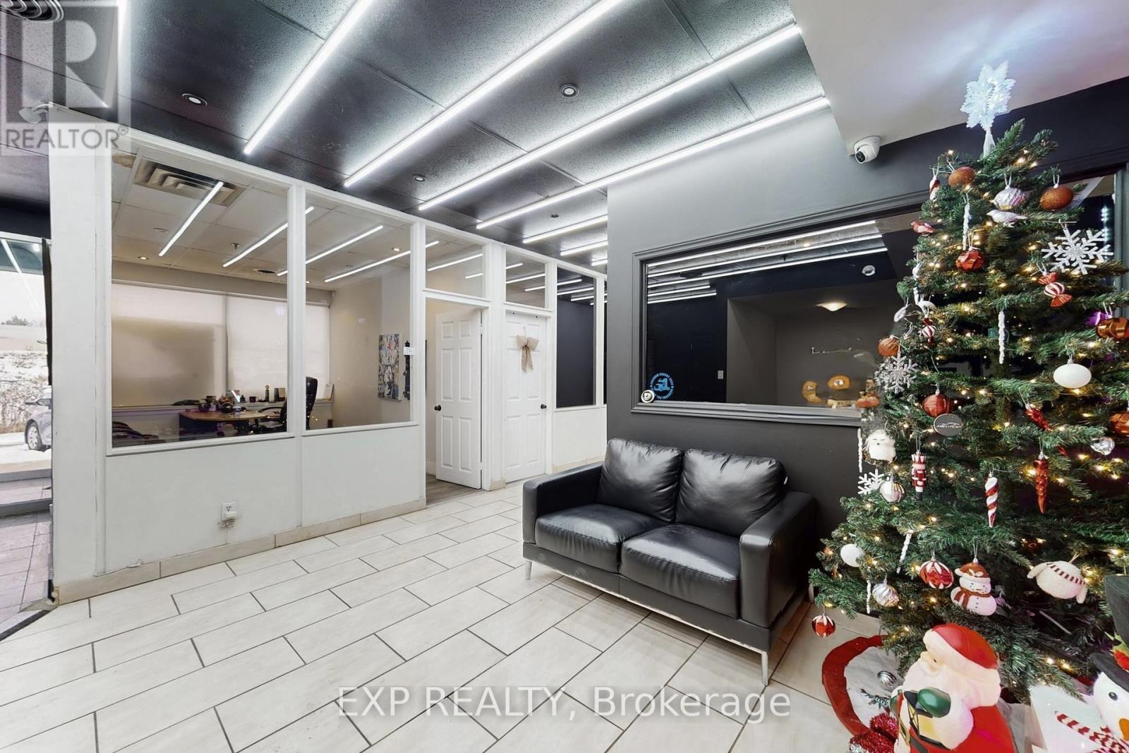 32 Stoffel Drive, Toronto, ON