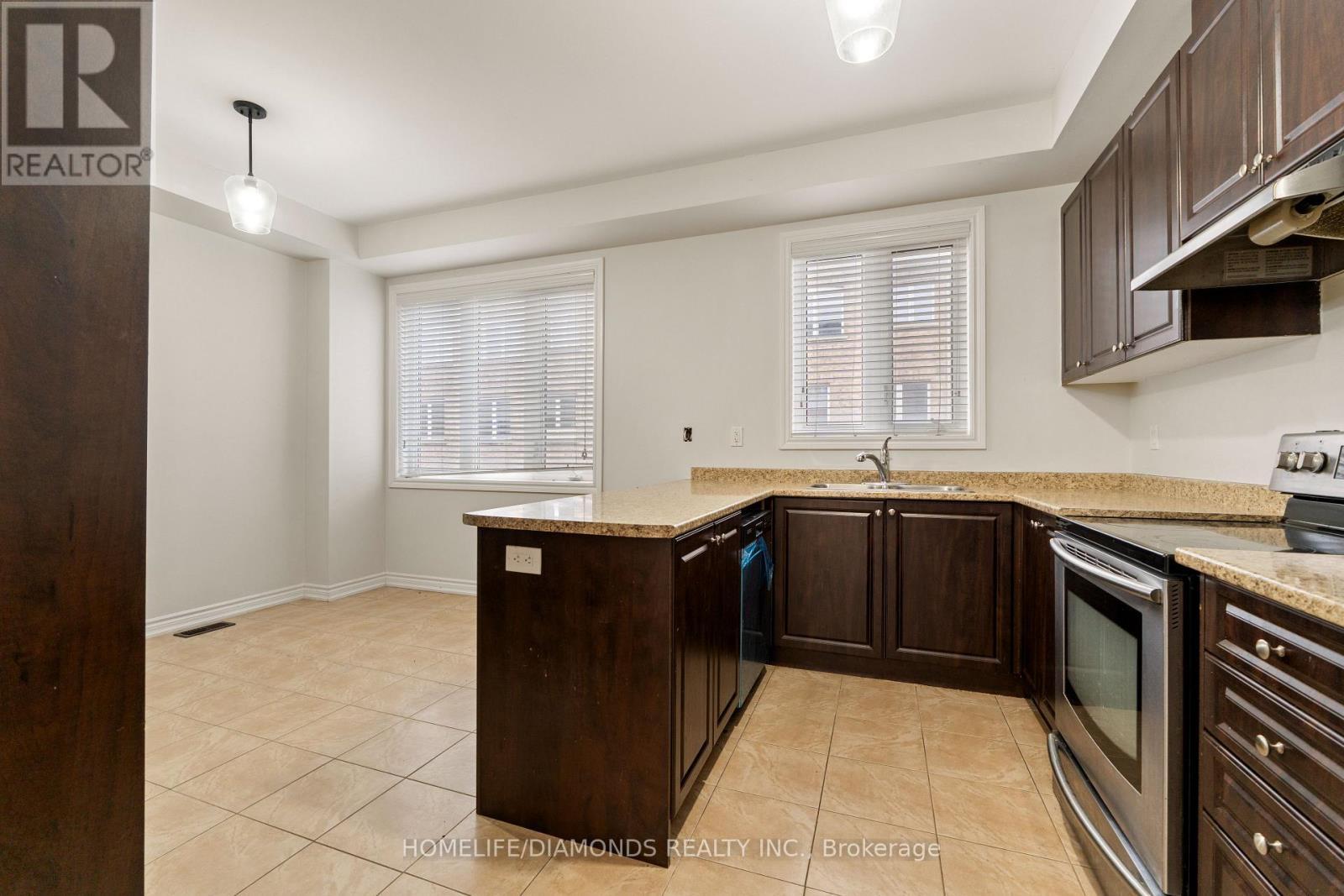43 Sprucewood Road, Brampton, ON - Indoor Photo Showing Kitchen With Double Sink