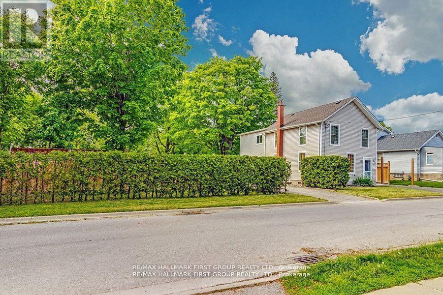 Main & 2Nd Level - 26 Whiting Avenue, Oshawa, ON - Outdoor