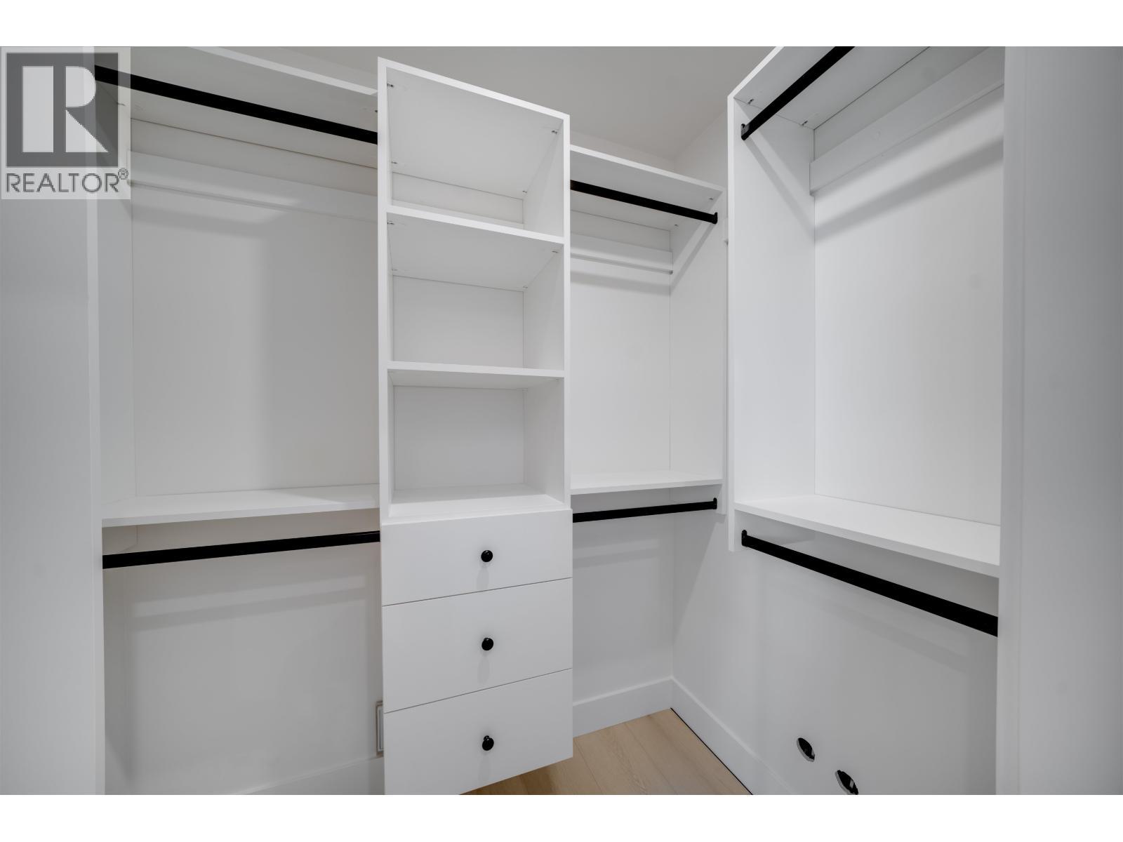4 3836 W 8Th Avenue, Vancouver, BC - Indoor With Storage