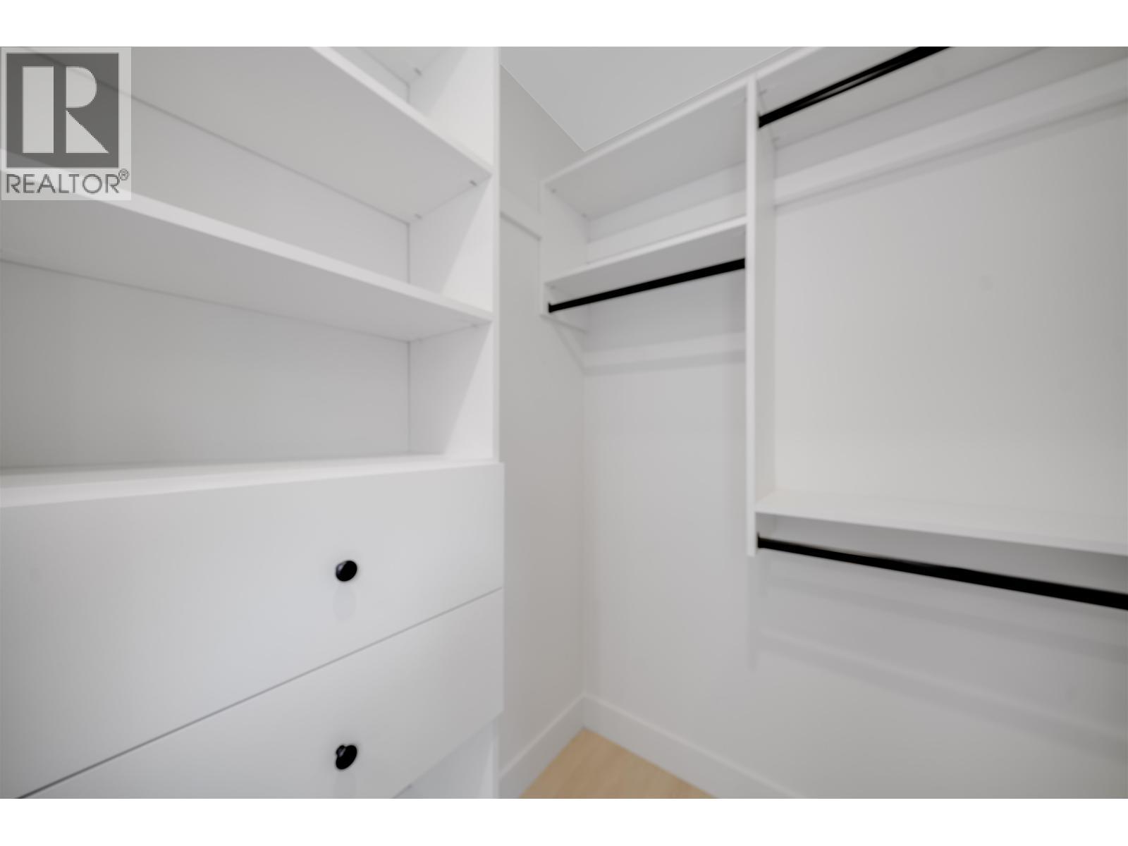 4 3836 W 8Th Avenue, Vancouver, BC - Indoor With Storage