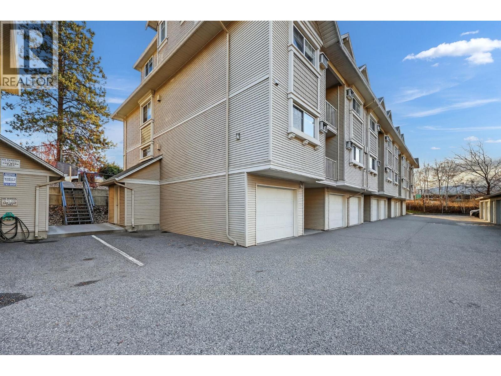 1390 Dilworth Crescent Unit# 109, Kelowna, BC - Outdoor