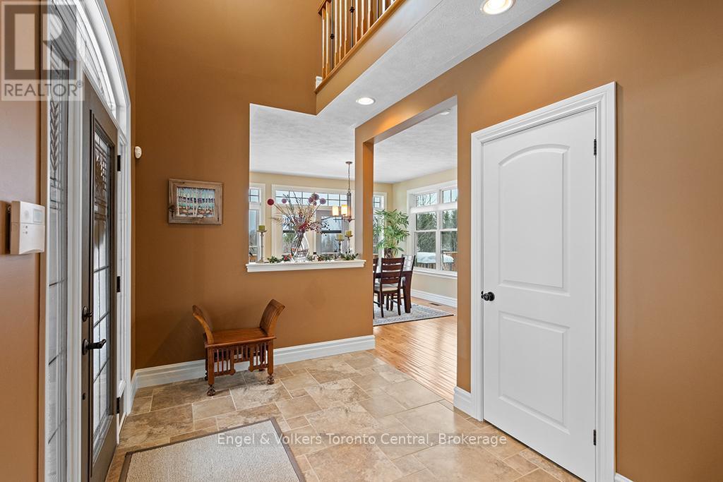 193 Alta Road, Blue Mountains, ON - Indoor Photo Showing Other Room