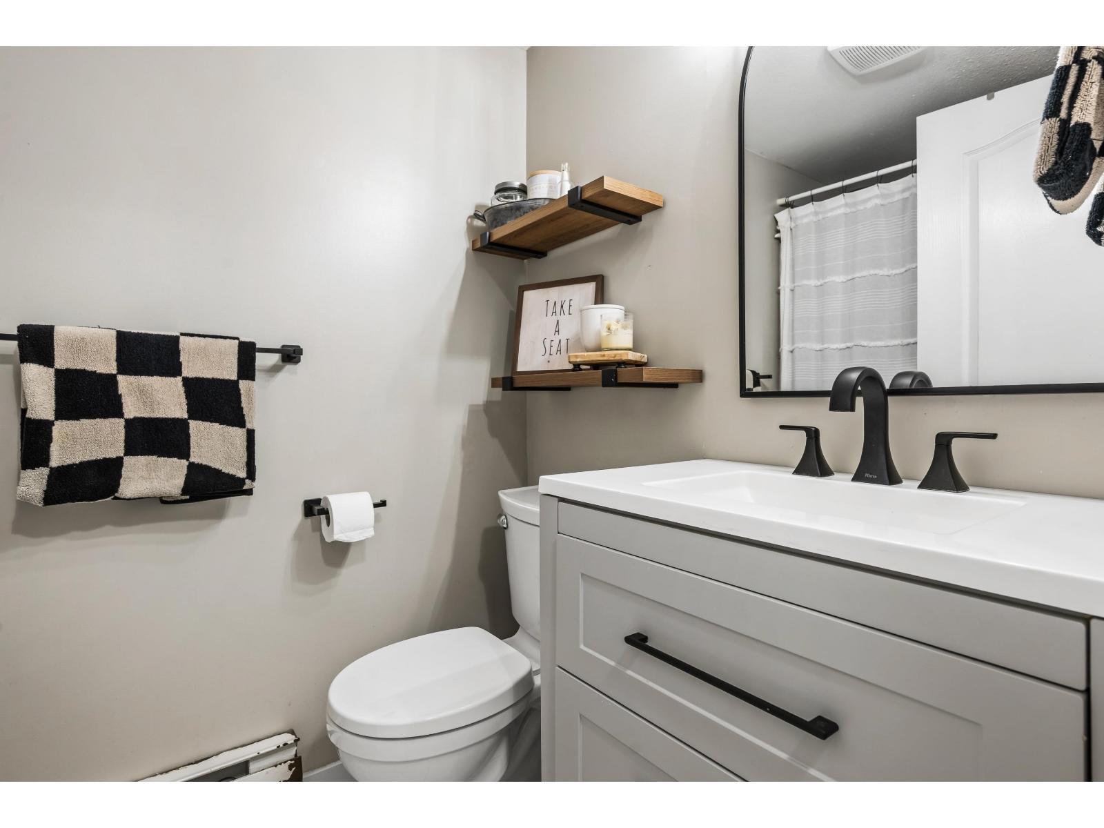 13 46735 Yale Road|Chilliwack Proper East, Chilliwack, BC - Indoor Photo Showing Bathroom