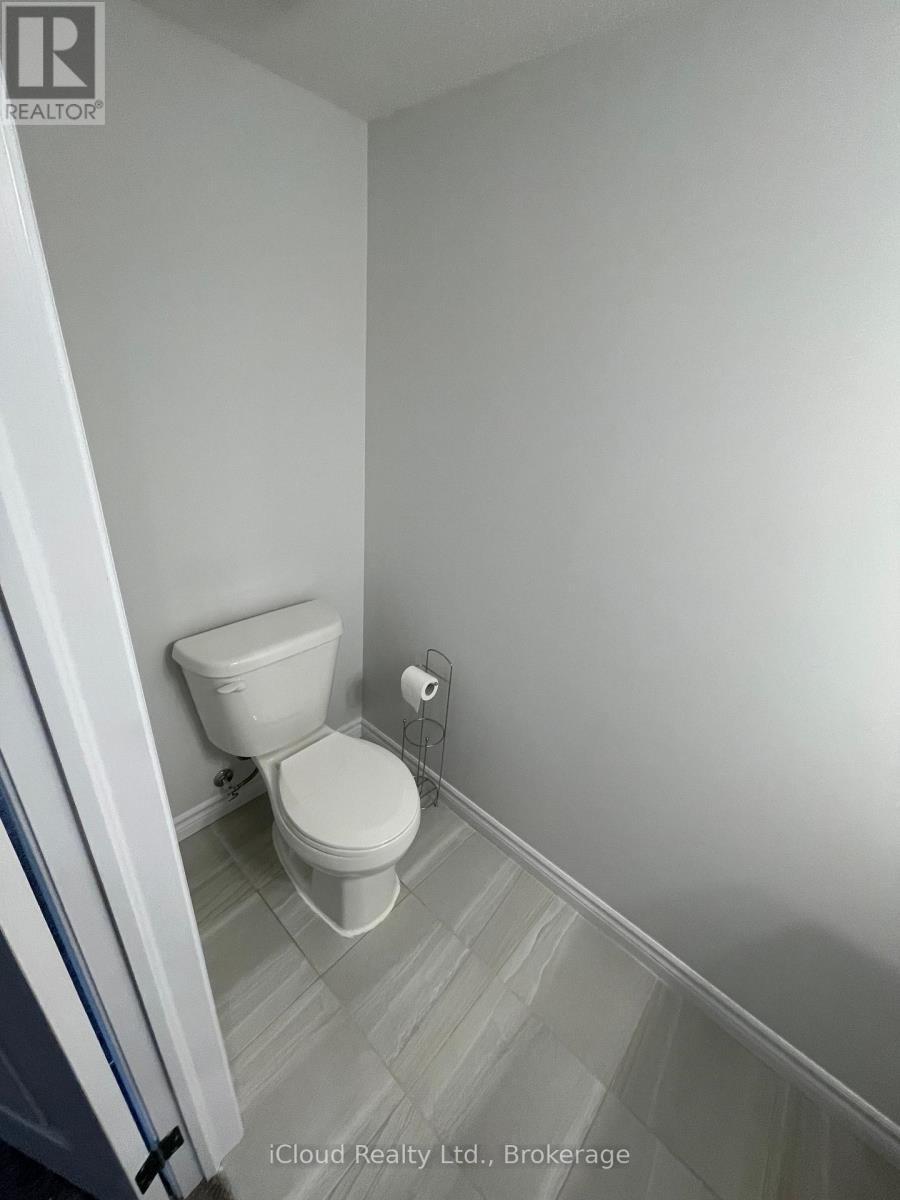 Basement Level 2 Pcs - 167 Forest Creek Drive, Kitchener, ON - Indoor Photo Showing Bathroom