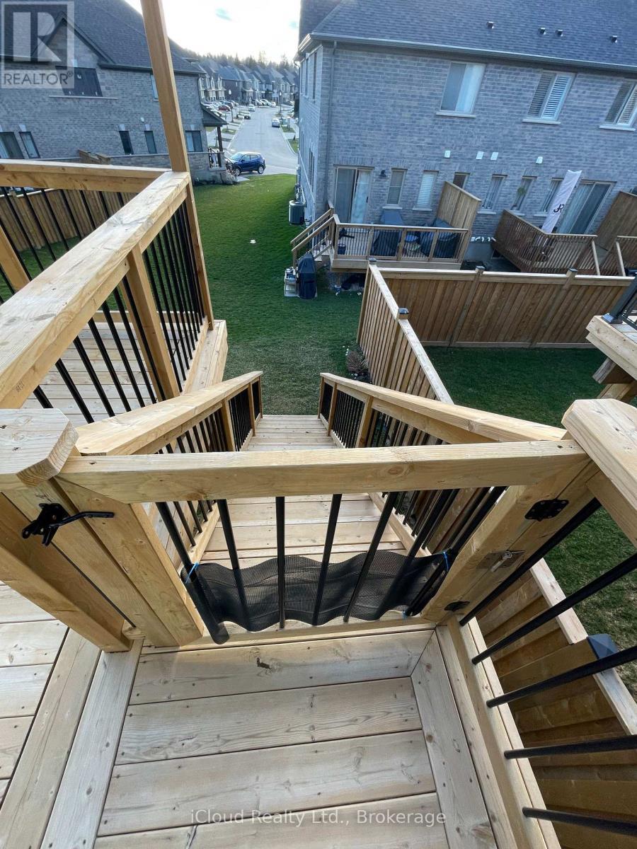 167 Forest Creek Drive, Kitchener, ON - Outdoor With Deck Patio Veranda With Exterior