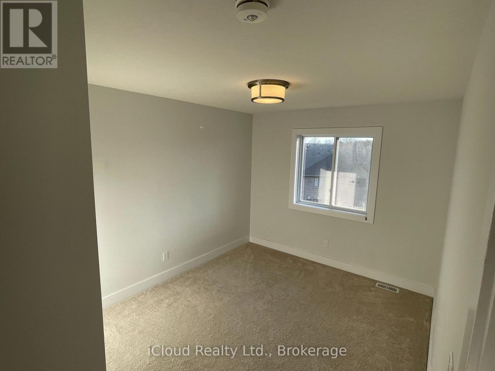 Second Bedroom - 167 Forest Creek Drive, Kitchener, ON - Indoor Photo Showing Other Room