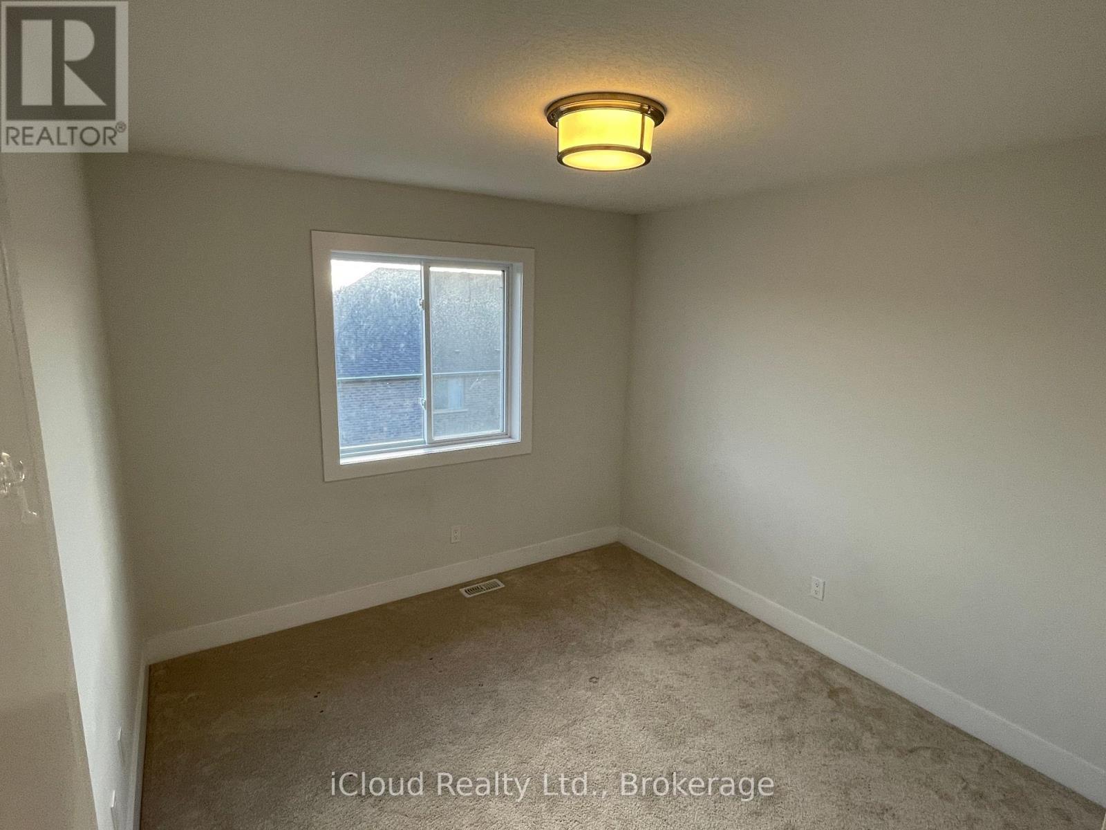 Third Bedroom - 167 Forest Creek Drive, Kitchener, ON - Indoor Photo Showing Other Room