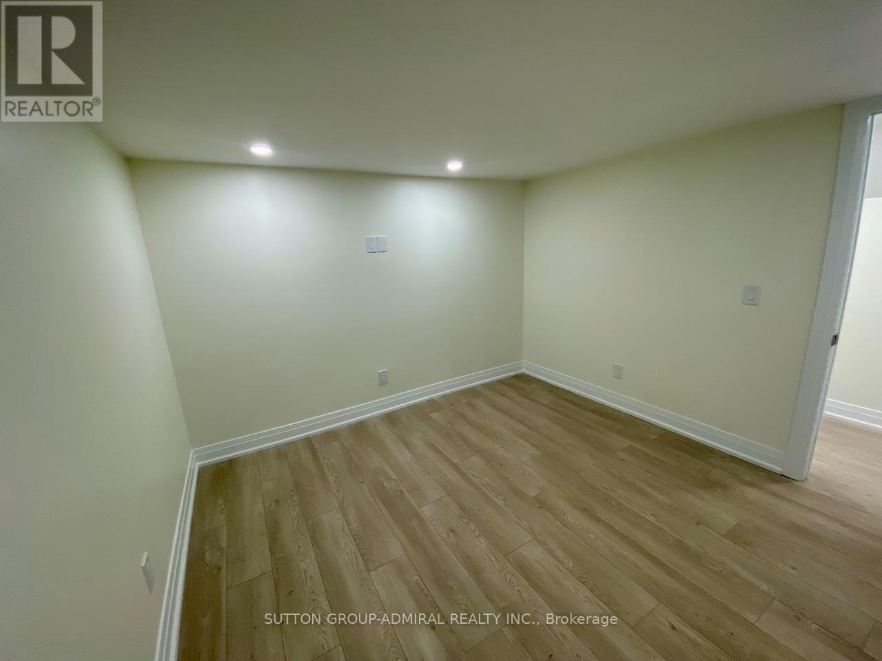 6 - 347 Northcliffe Boulevard, Toronto, ON - Indoor Photo Showing Other Room