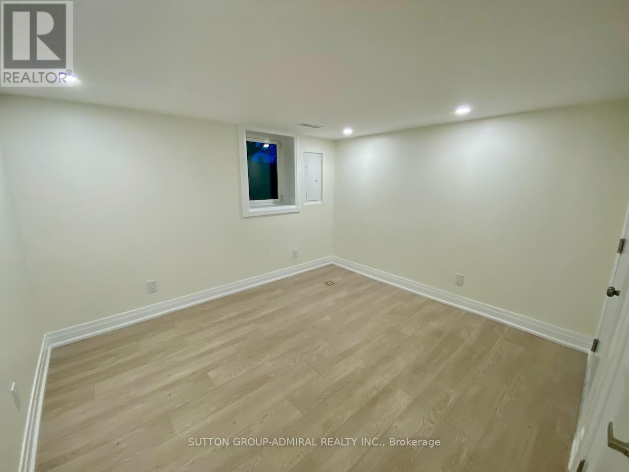 6 - 347 Northcliffe Boulevard, Toronto, ON - Indoor Photo Showing Other Room