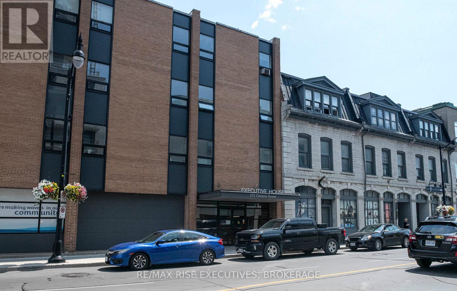 205 - 275 Ontario Street, Kingston (East Of Sir John A. Blvd), ON