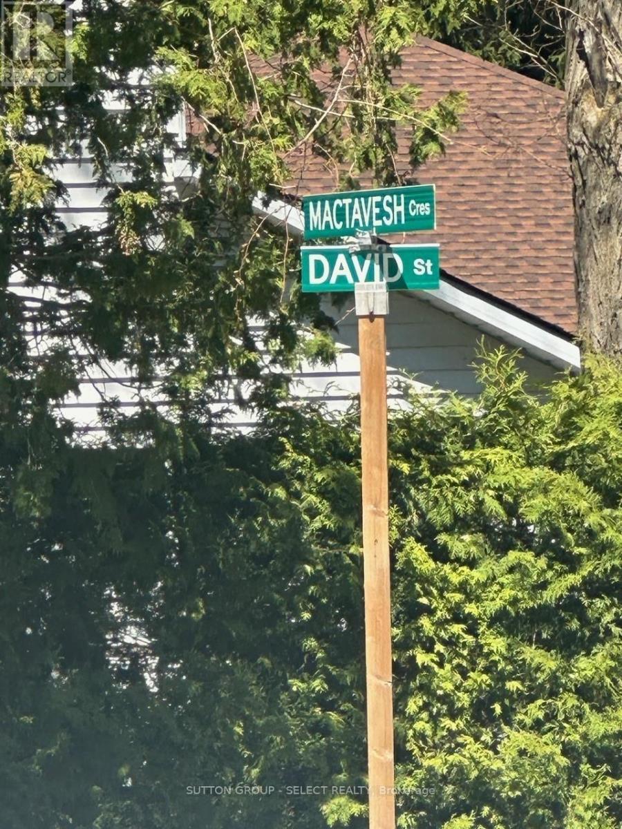 14 Mactavesh Crescent, Bluewater (Bayfield), ON