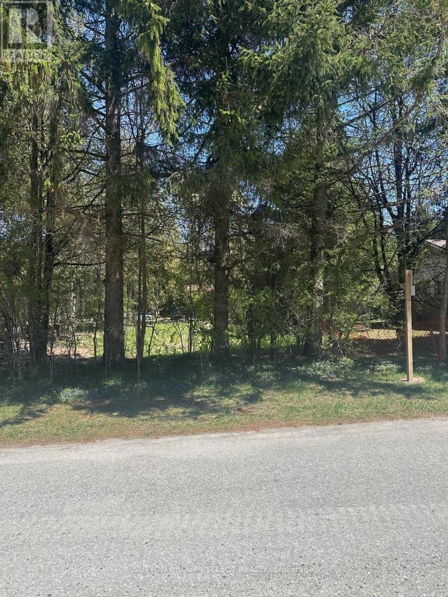 14 Mactavesh Crescent, Bluewater (Bayfield), ON