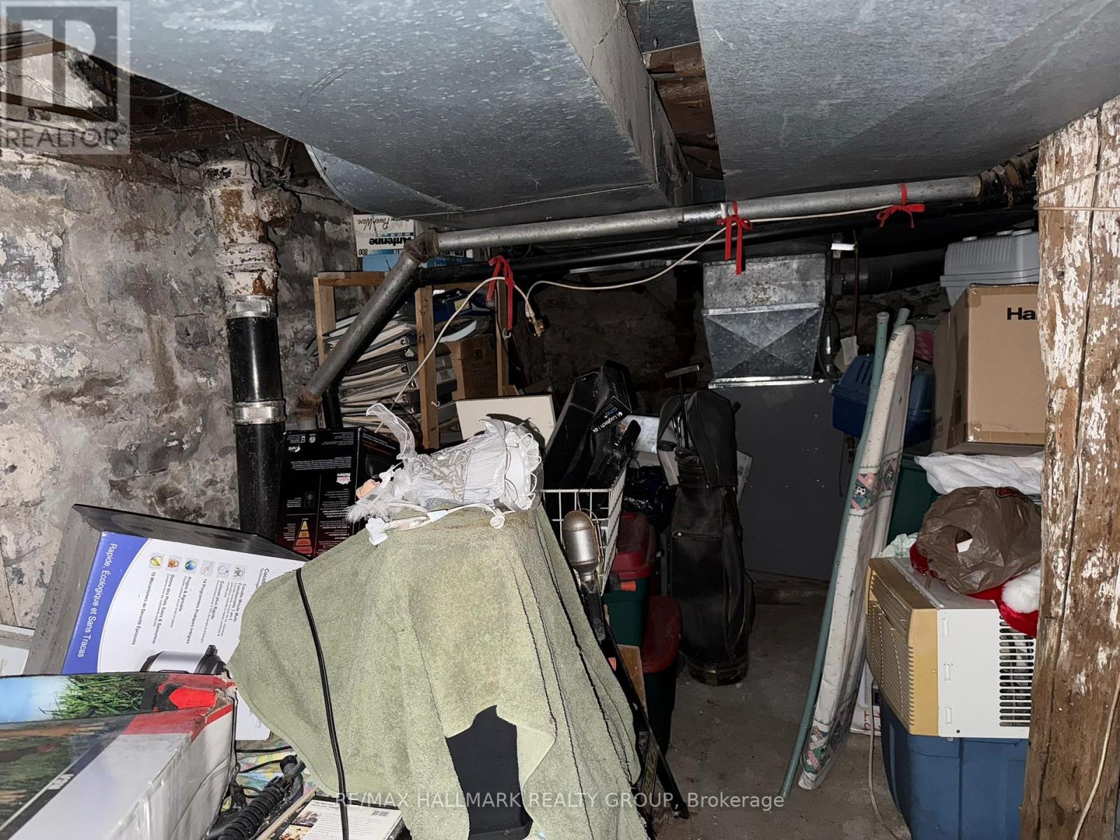 25 Third Avenue, Ottawa, ON - Indoor