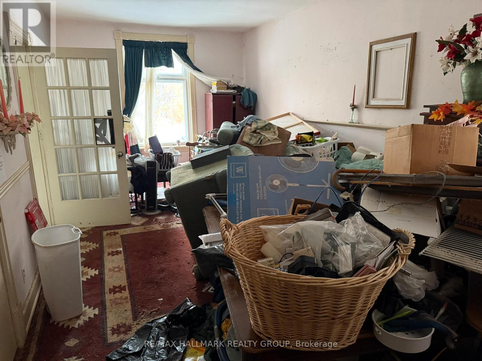 25 Third Avenue, Ottawa, ON - Indoor