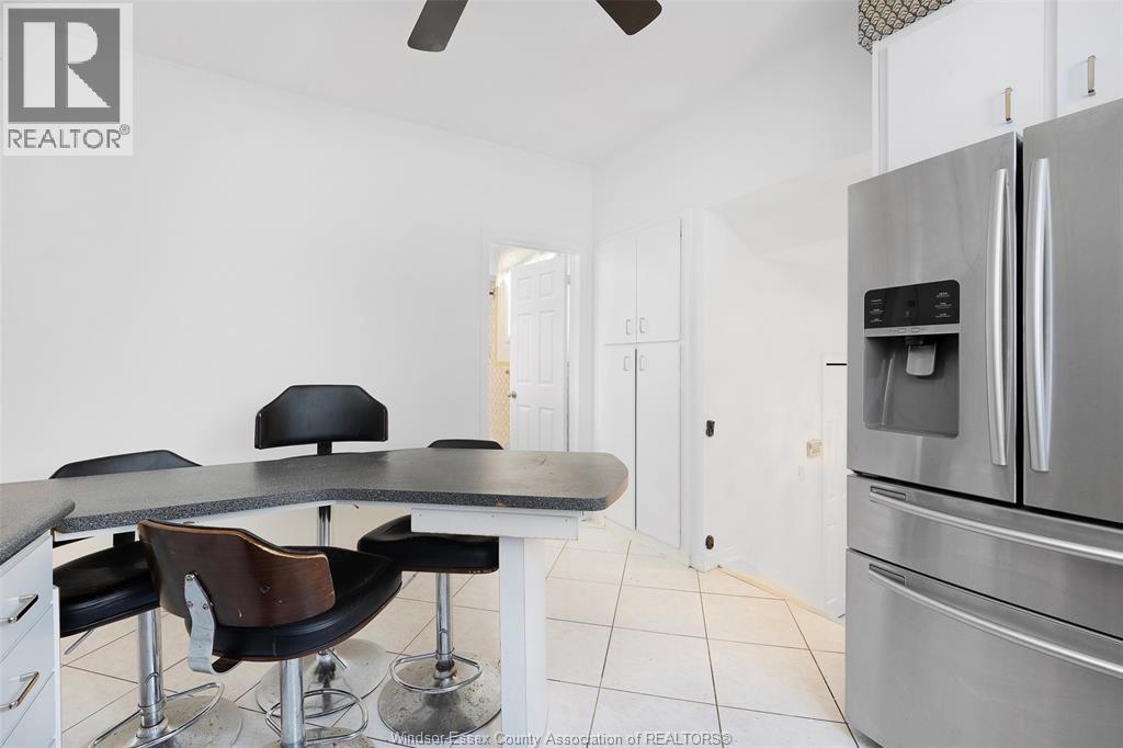 967 Gladstone, Windsor, ON - Indoor