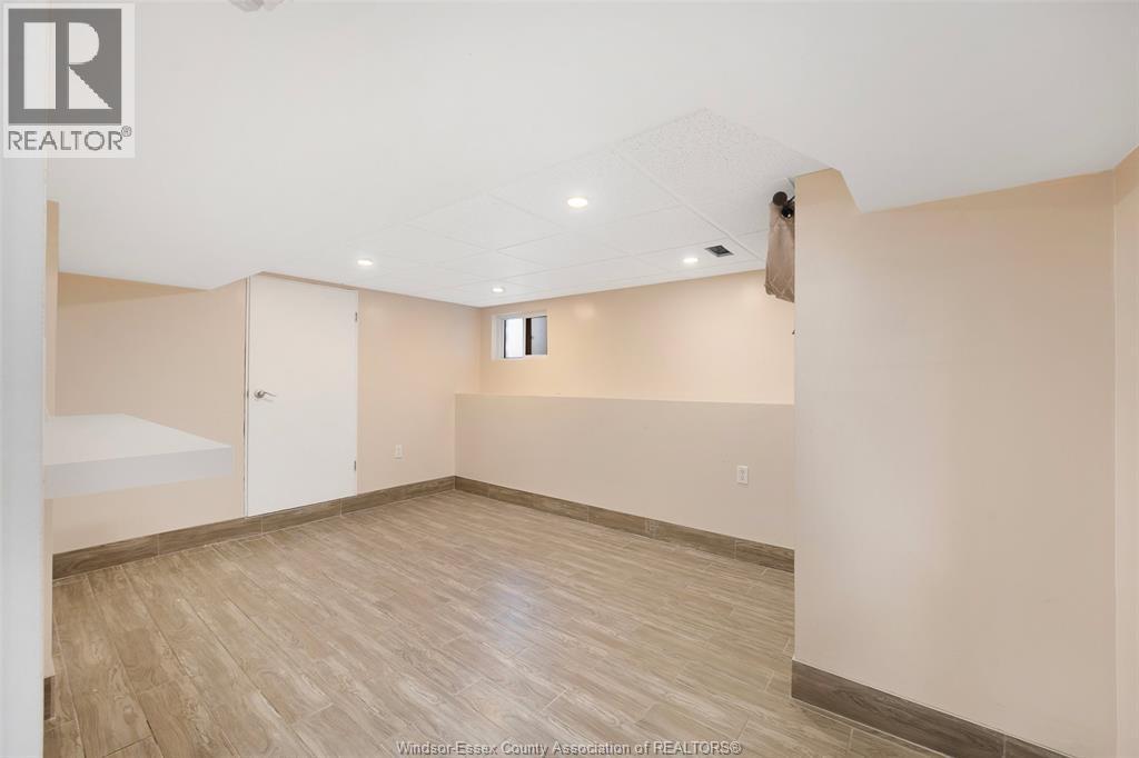 967 Gladstone, Windsor, ON - Indoor
