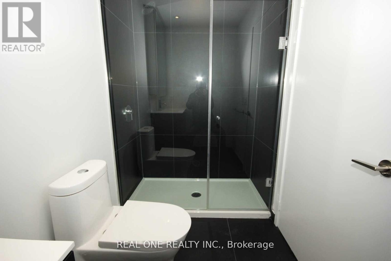 2803 - 20 Edward Street, Toronto, ON - Indoor Photo Showing Bathroom
