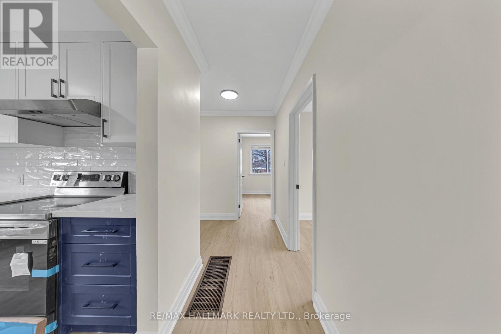 Main - 28 Furlong Court, Toronto, ON - Indoor