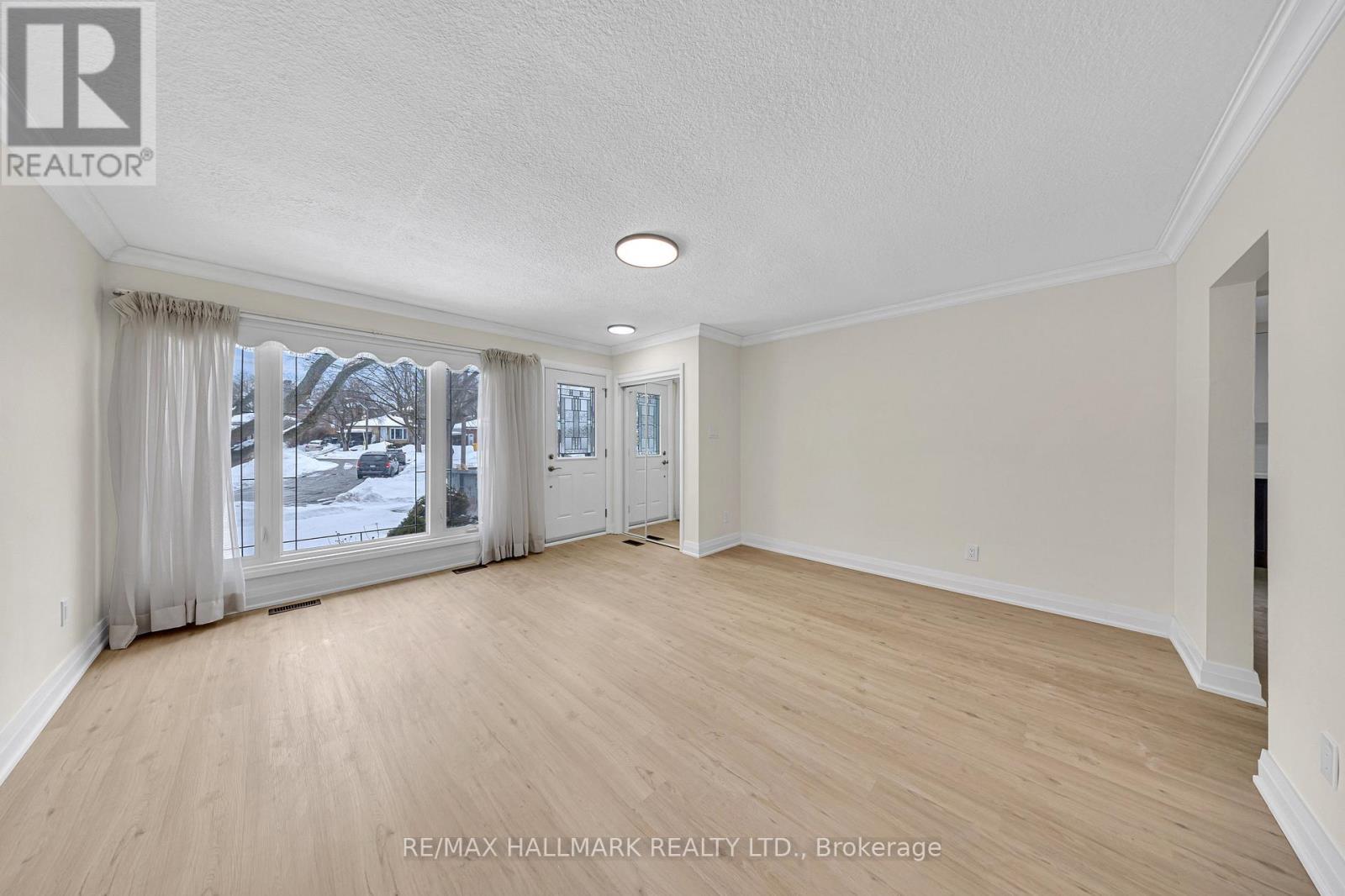 Main - 28 Furlong Court, Toronto, ON - Indoor Photo Showing Other Room