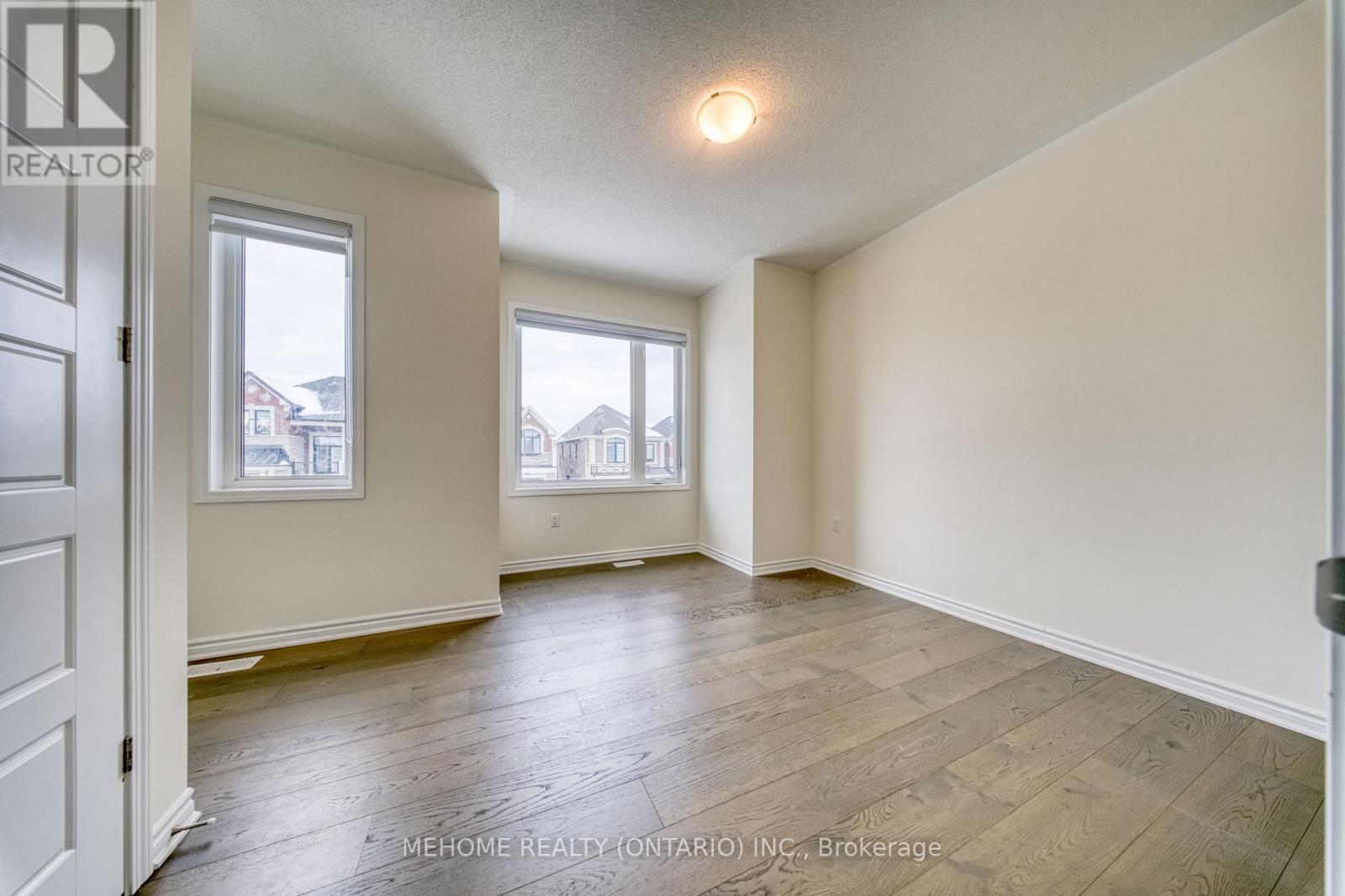 1851 Passionfruit Grove, Pickering, ON - Indoor Photo Showing Other Room