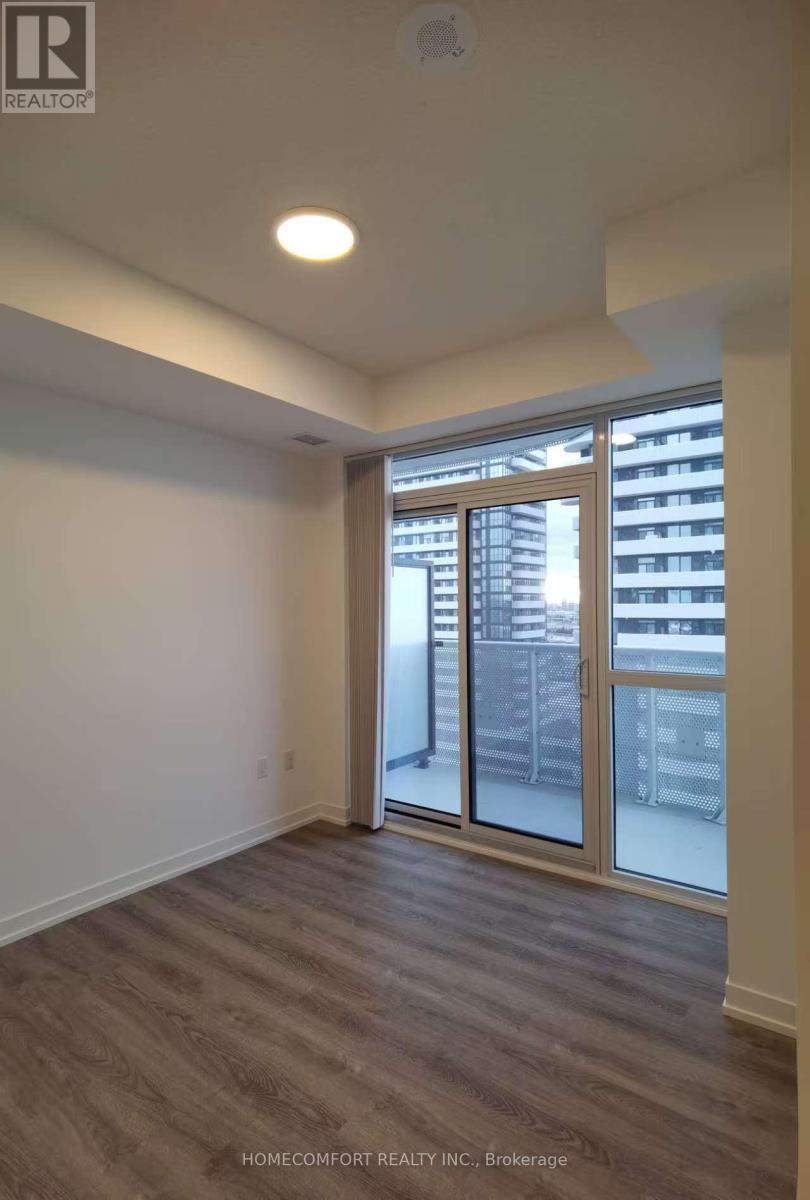 1502 - 8 Interchange Way, Vaughan, ON - Indoor Photo Showing Other Room