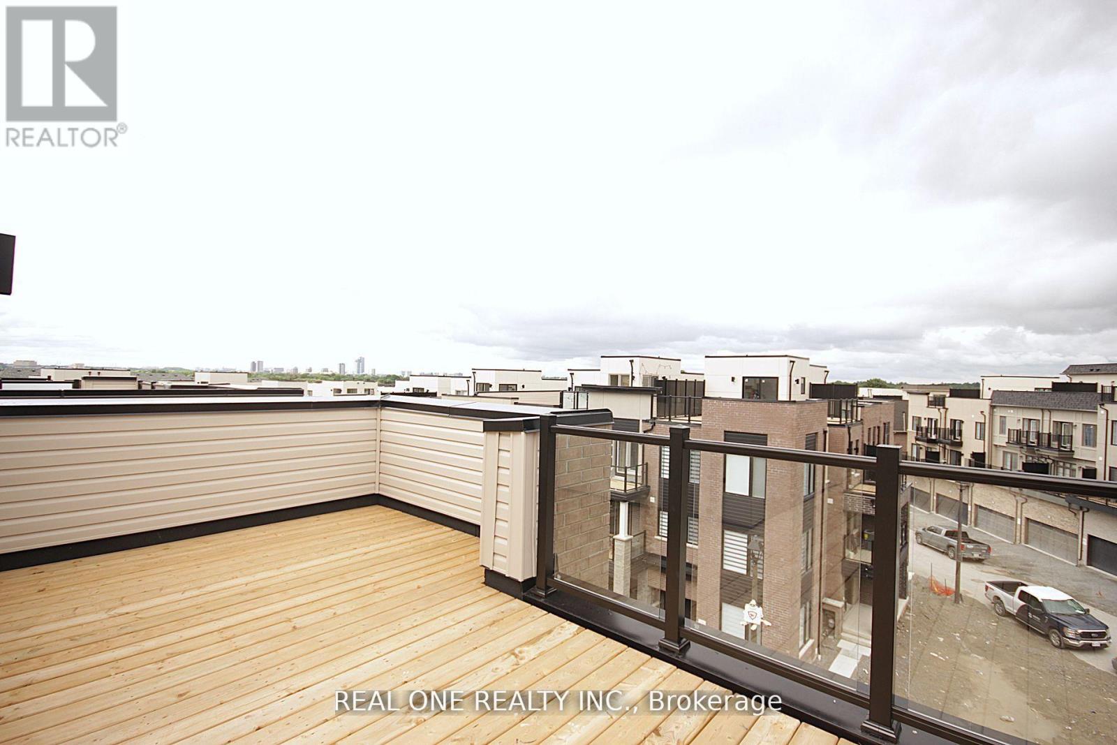 11 Gothenburg Lane, Markham, ON - Outdoor With View